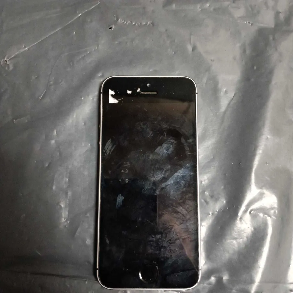 APPLE IPHONE SE A1723