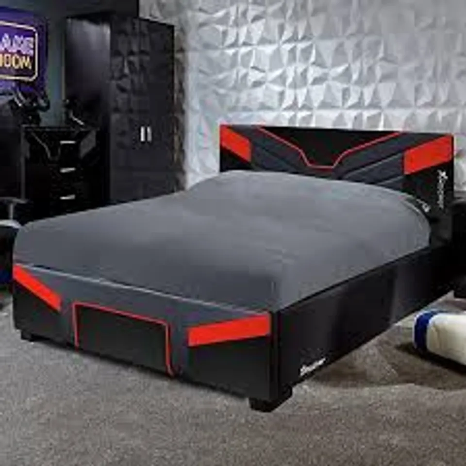 BOXED X ROCKER CERBERUS DOUBLE GAMING BED - RED/BLACK (1 BOX)