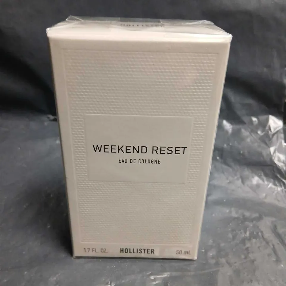 BOXED AND SEALED WEEKEND RESET EAU DE COLOGNE HOLLISTER 50ML