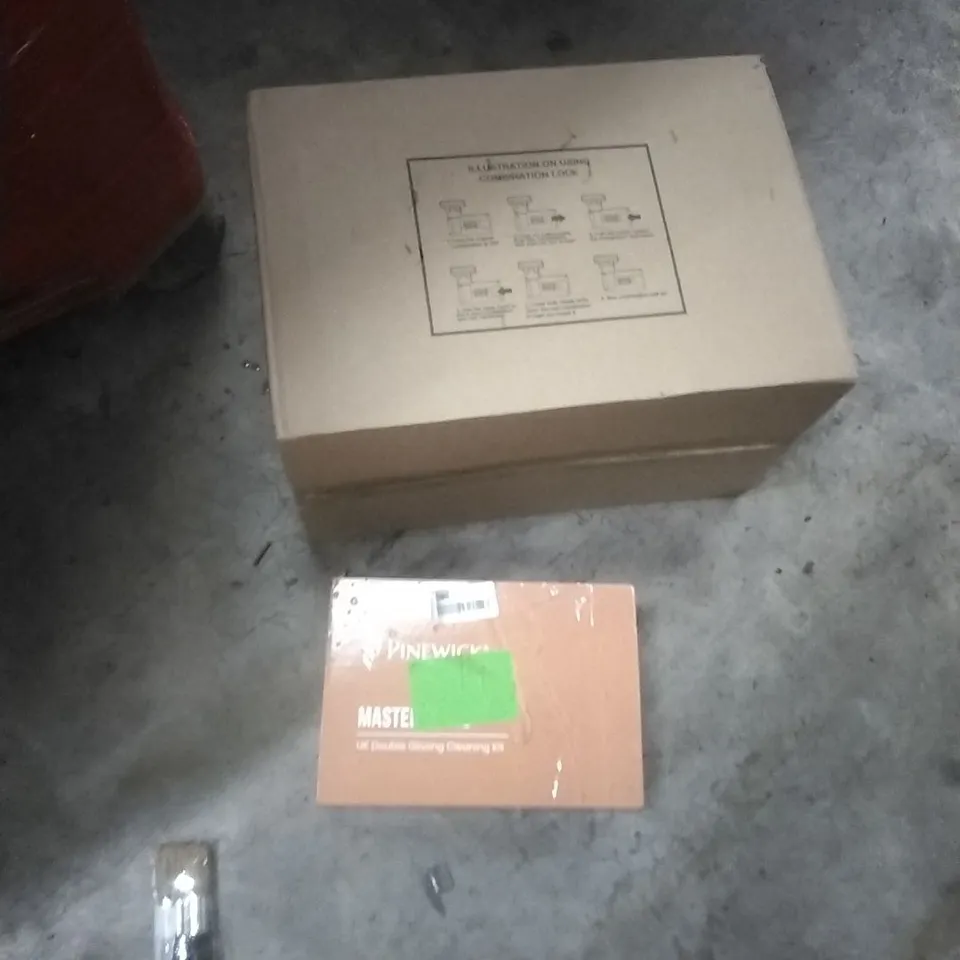 PALLET OF ASSORTED ITEMS INCLUDING - LOCKING BOX, DOUBLE GLAZING CLEANING KIT, DETAILING BRUSHES