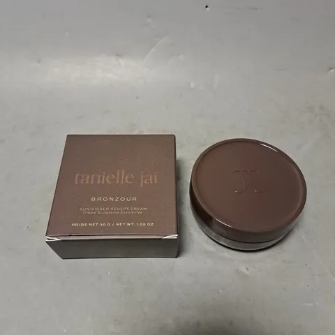 TANIELLE JAI BRONZOUR SUN-KISSED SCULPT CREAM IN MOCHA TAN WARM 30G