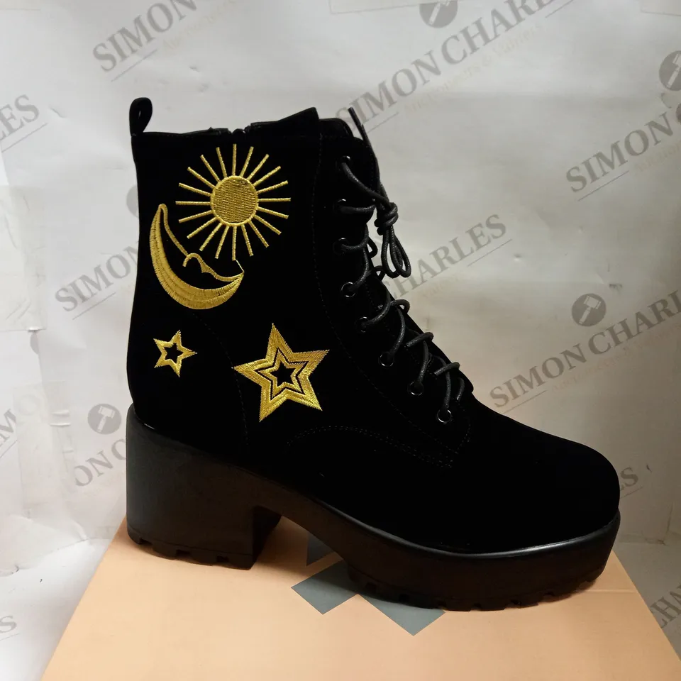 KOI VEGAN BLACK ASTRO STAR AND MOON CHUNKY BOOTS - SIZE 8