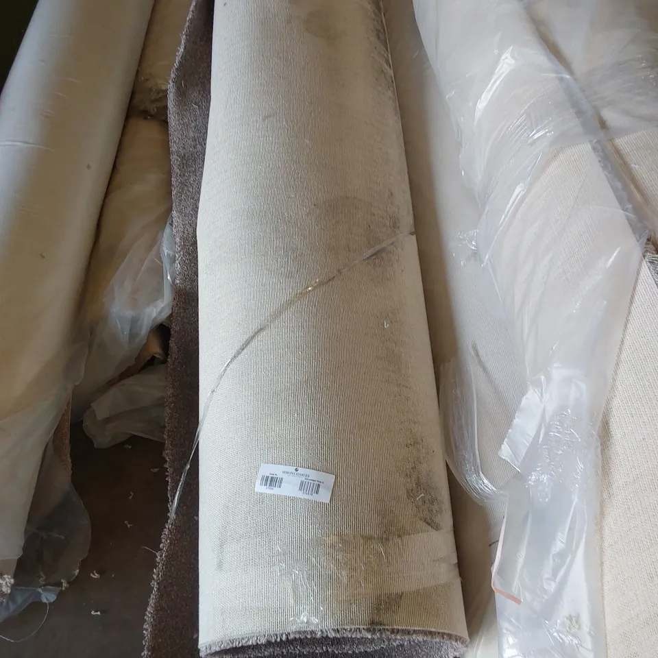 ROLL OF QUALITY EC HEARTLAND ULTRA KEMPSEY CARPET // SIZE: APPROXIMATELY 2 X 3m