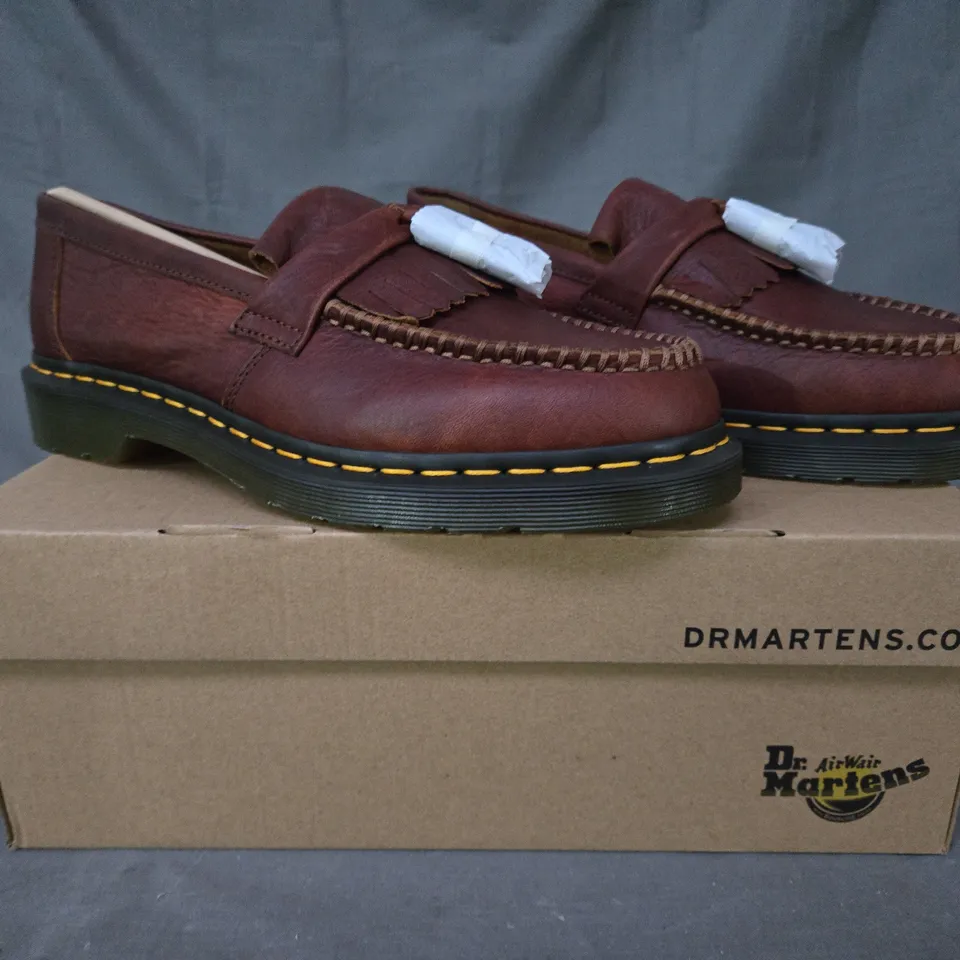 BOXED PAIR OF DR MARTENS ADRIAN YS LOAFERS IN CASHEW COLOUR UK SIZE 8