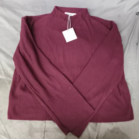 PULL & BEAR BURGUNDY KNIT JUMPER SIZE MEDIUM