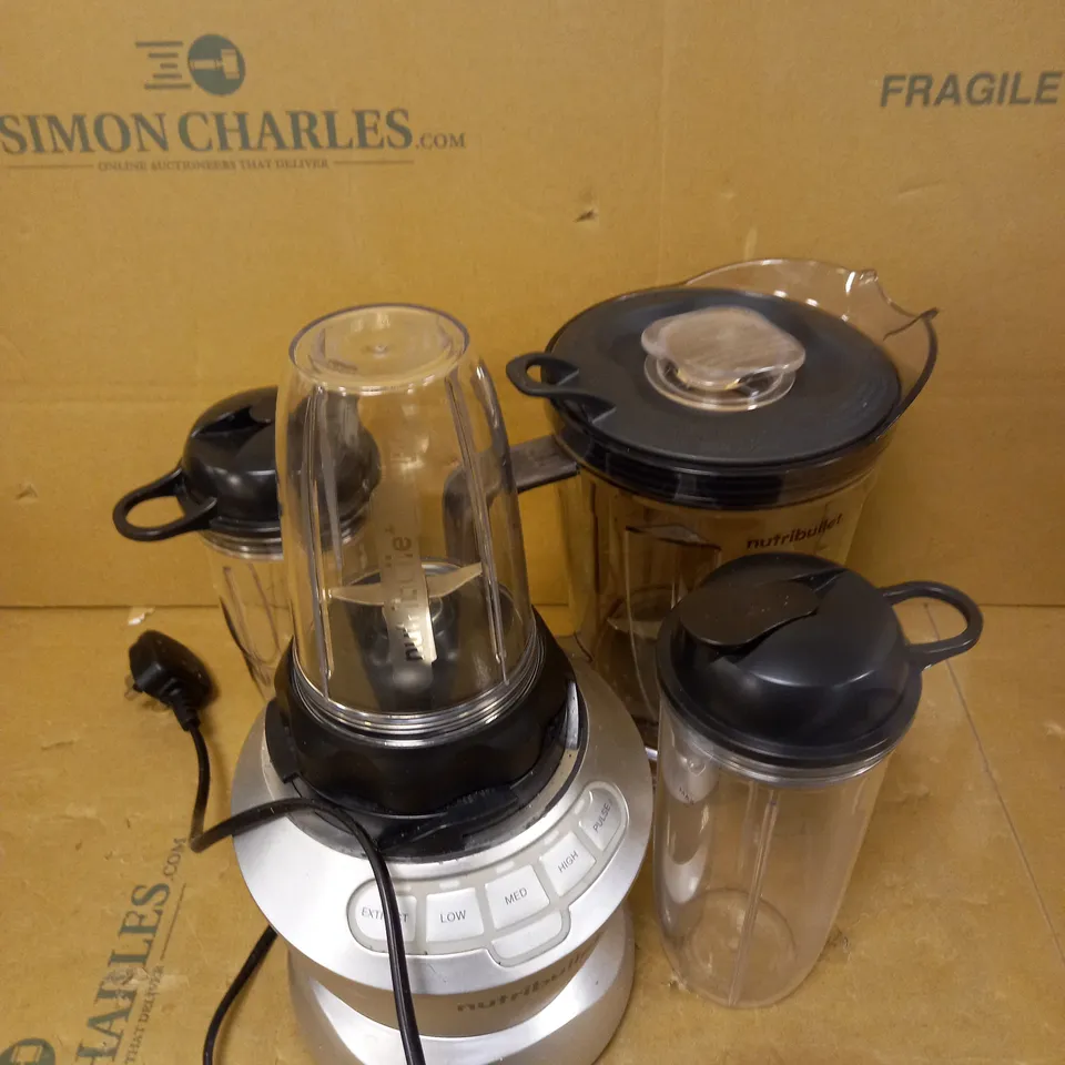 NUTRIBULLET BLENDER COMBO