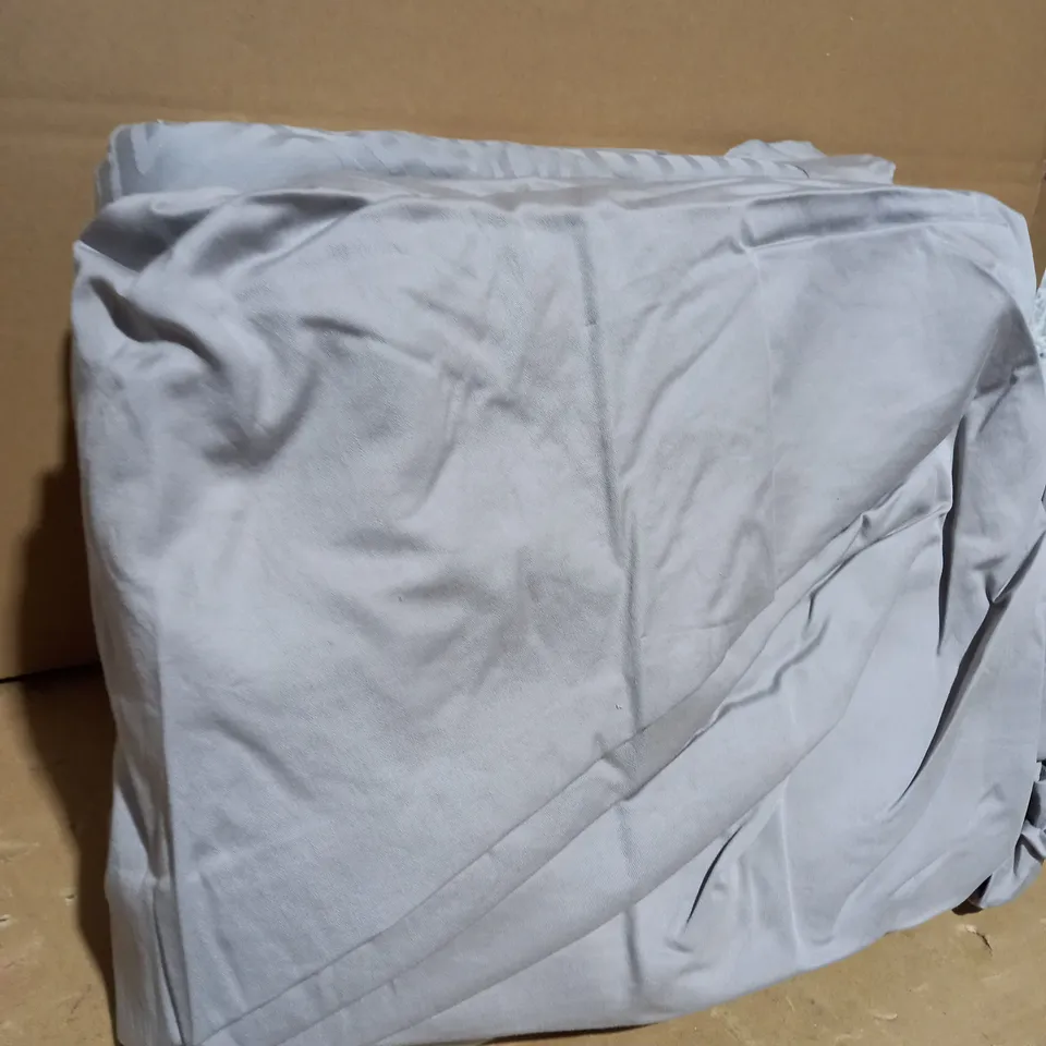 K BY KELLY HOPPEN DUVET SET (DOUBLE), SILVER GREY