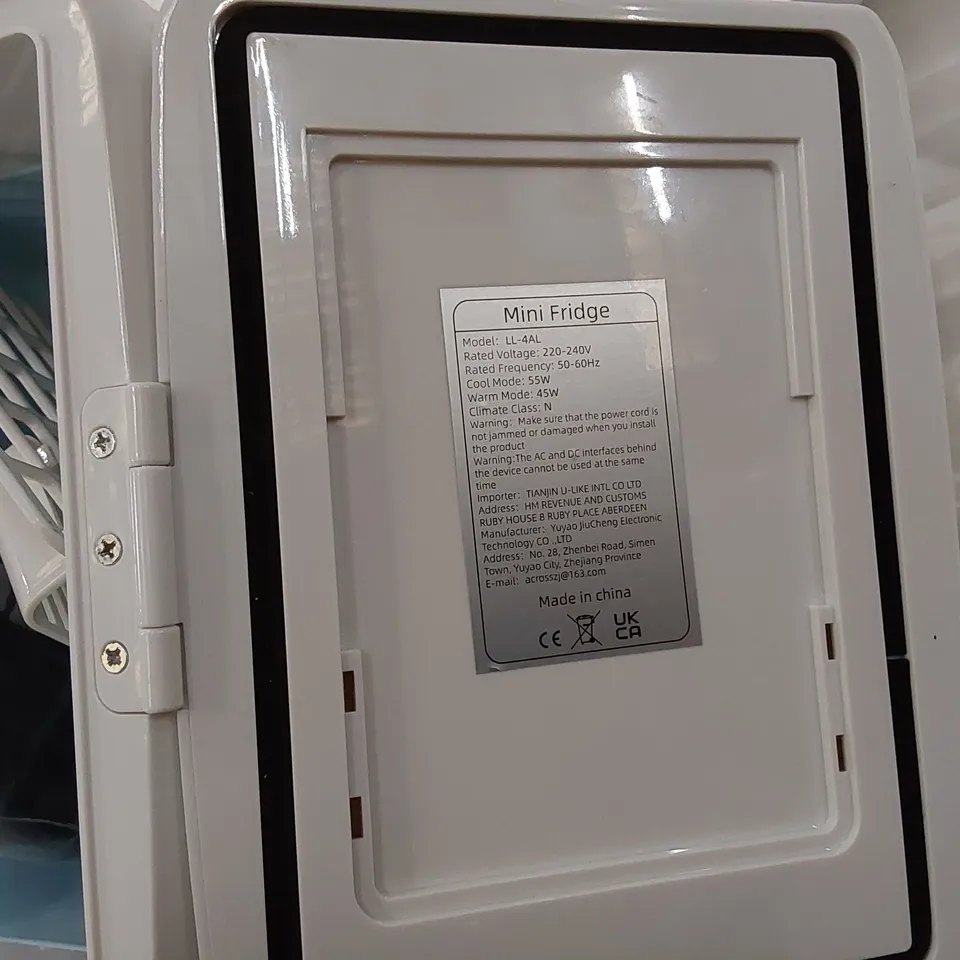 BOXED LL-4AL MINI FRIDGE (1 BOX)