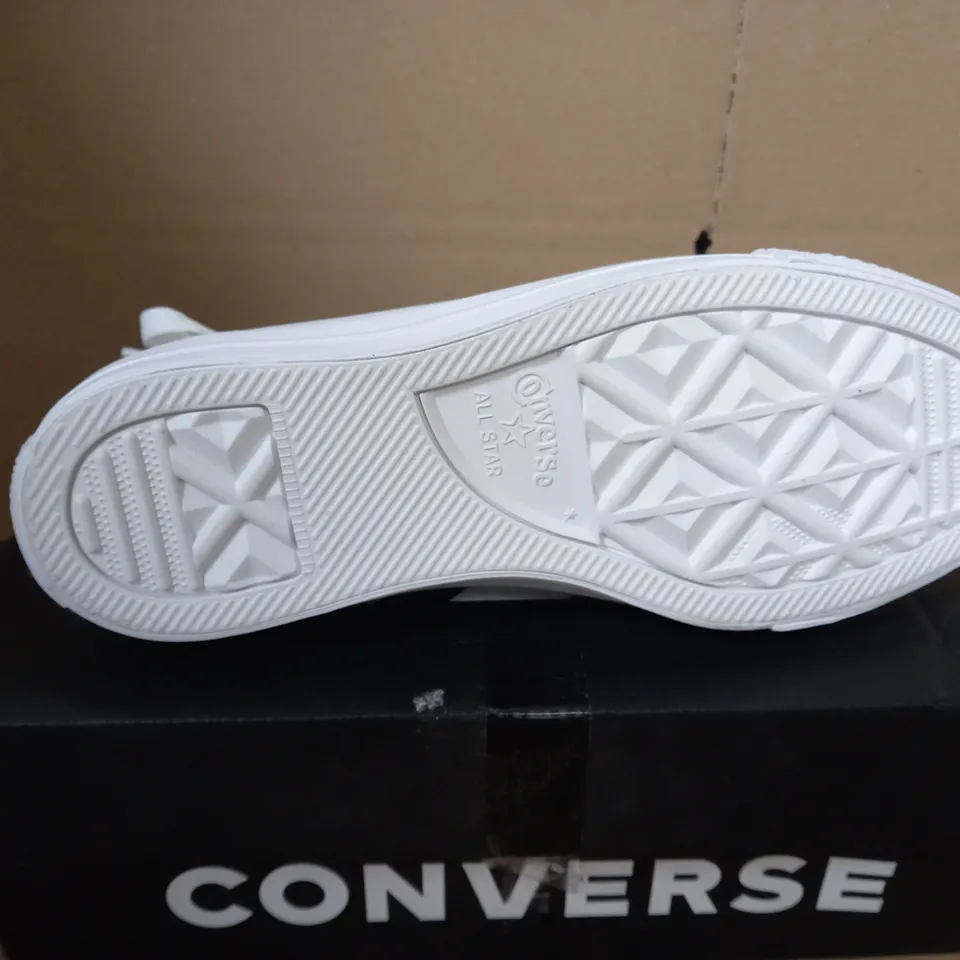 CONVERSE LEATHER OX TRAINERS - WHITE - SIZE 3 