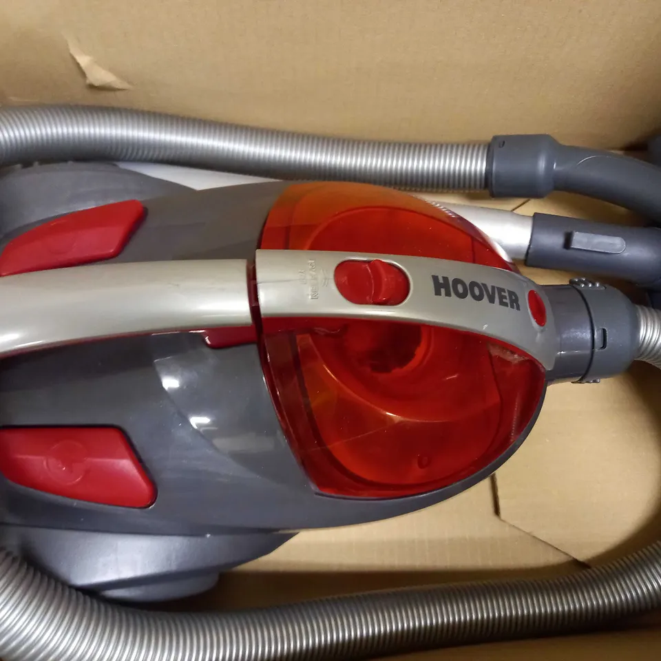 HOOVER WHIRLWIND BAGLESS VACUUM CLEANER 
