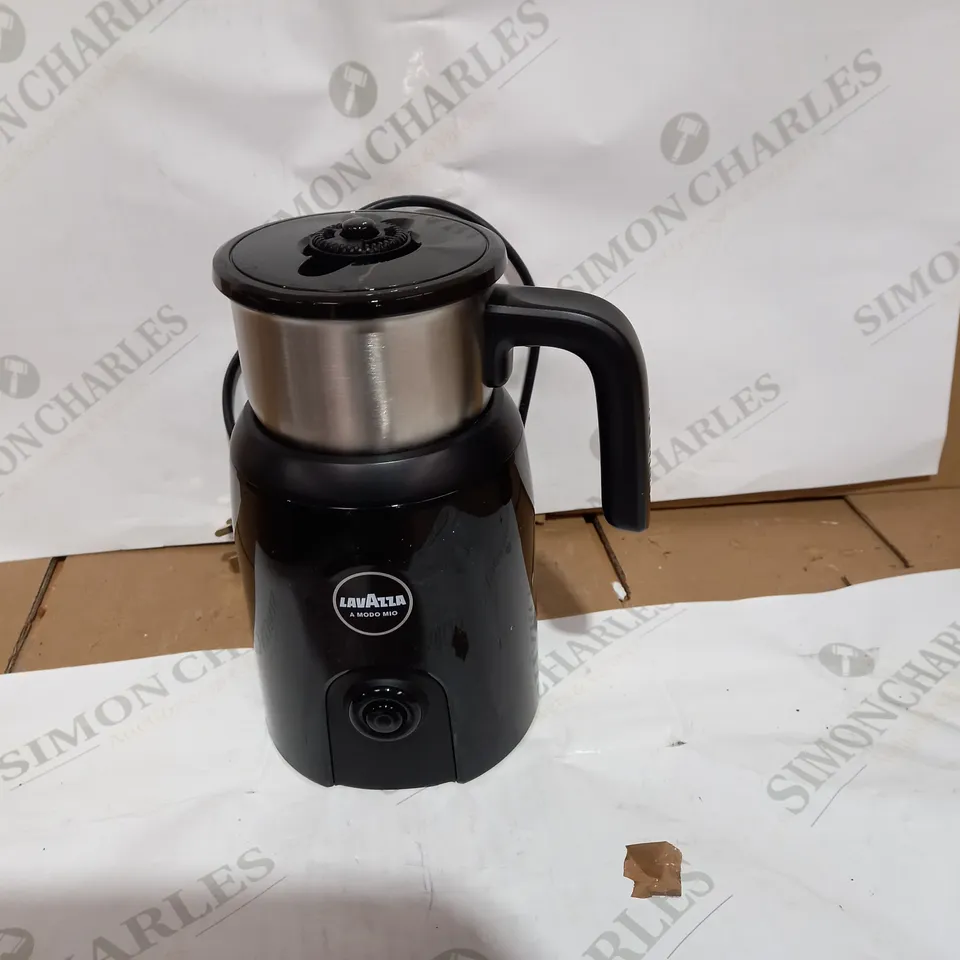 LAVAZZA A MODO MIO MILK UP FROTHER