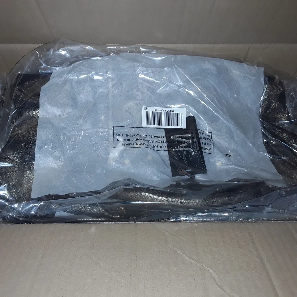 LOT OF 12 BAGGED AS NEW JULIE MCDONALD BIKER STYLE JACKETS IN GOLD/BLACK - ALL SIZE 16