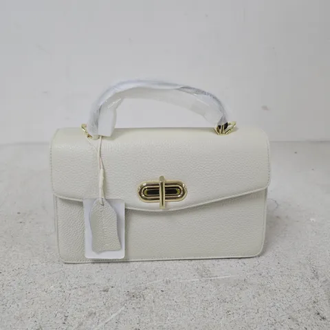 WHITE PEBBLED LEATHER HANDBAG WITH GOLD-TONE CLASP