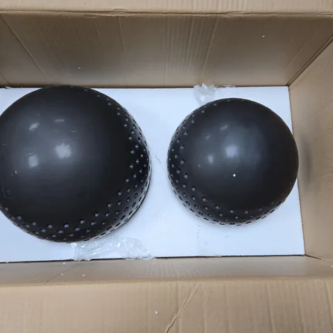 PAIR OF BLACK ORBS GARDEN ORNAMENTS