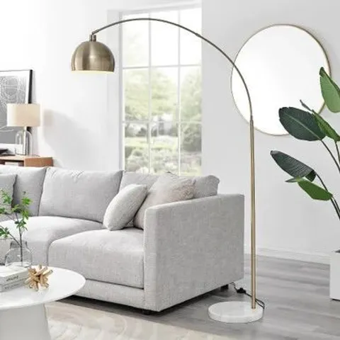 BOXED HOLDEN GOLD AND WHITE MARBLE ARC STANDING FLOOR LAMP (2 BOXES)