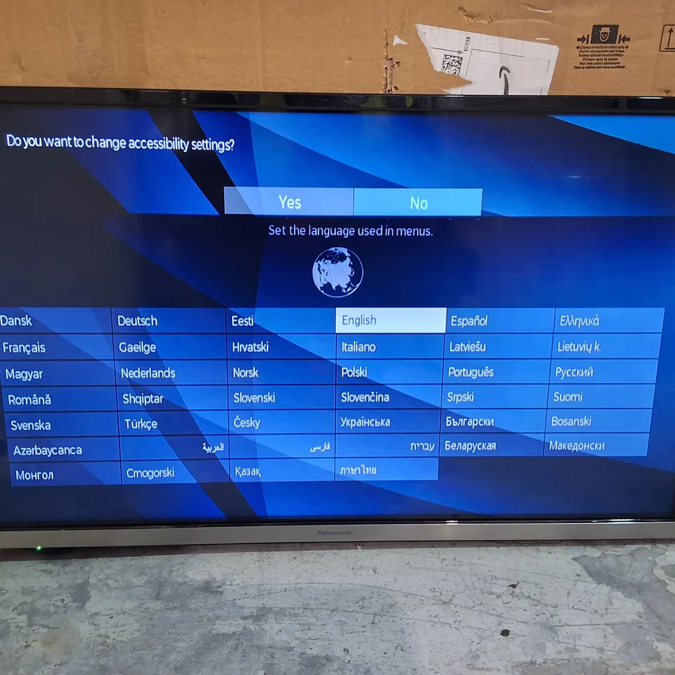 PANASONIC 32" LED TV - TX-32MS360B