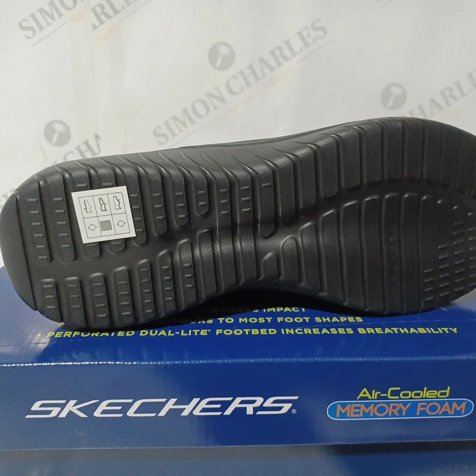 SKETCHERS ULTRA FLEX 2 - UK 7