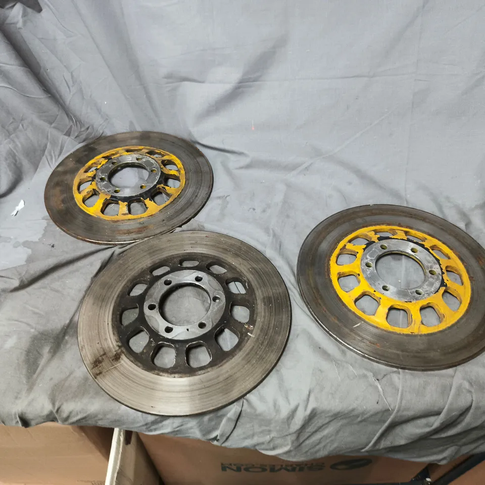 3 X BRAKE DISCS