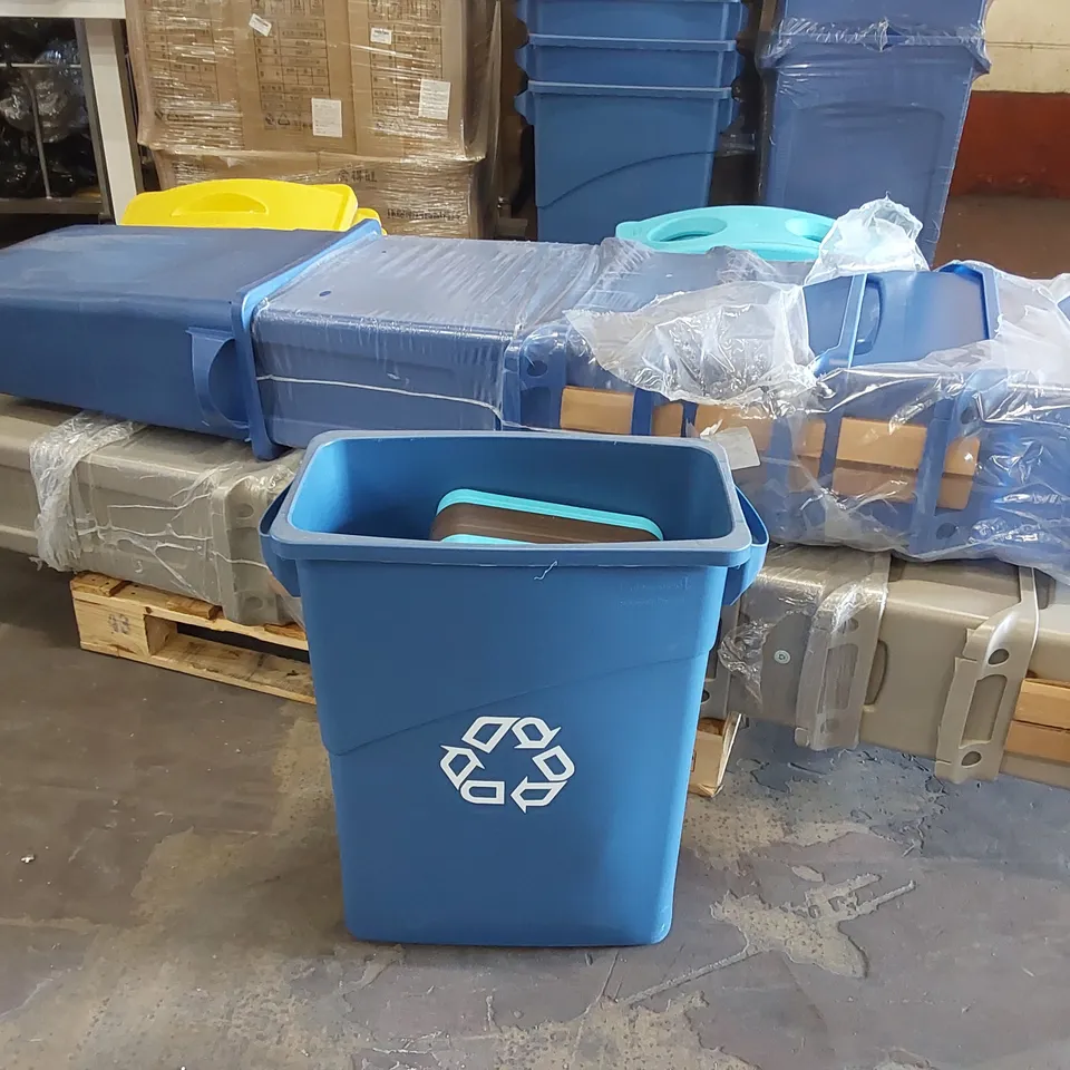 PALLET OF APPROXIMATELY 26 SLIM JIM RECYCLING BINS WITH AN ASSORTMENT OF LIDS