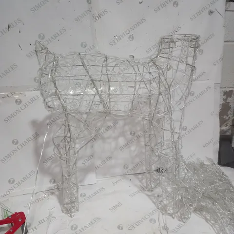 BOXED FESTIVE INDOOR/OUTDOOR PRE LIT RAINDEER 