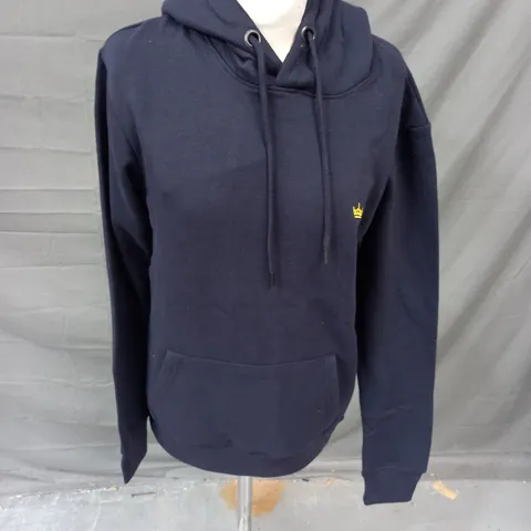 INDUSTRIALIZE CROWN EMBROIDERED JOGGER AND HOODIE SET IN NAVY SIZE M