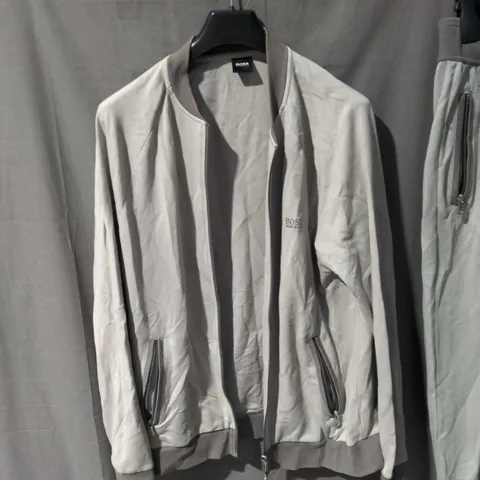 HUGO BOSS TRACKSUIT – LIGHT GREY SET - SIZE M