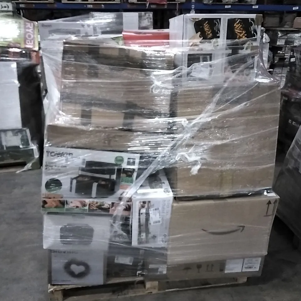 PALLET OF APPROXIMATELY 28 UNPROCESSED RAW RETURN HOUSEHOLD AND ELECTRICAL GOODS TO INCLUDE;