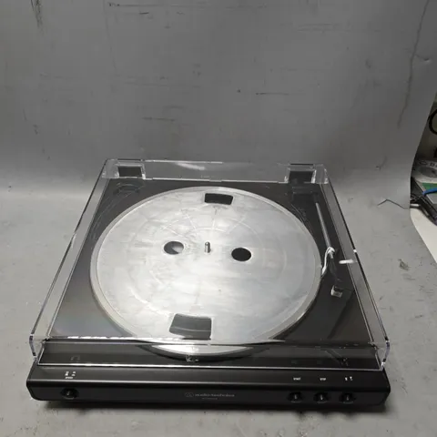BOXED AUDIO TECHNICAL AT-LP60XUSB TURNTABLE - BLACK