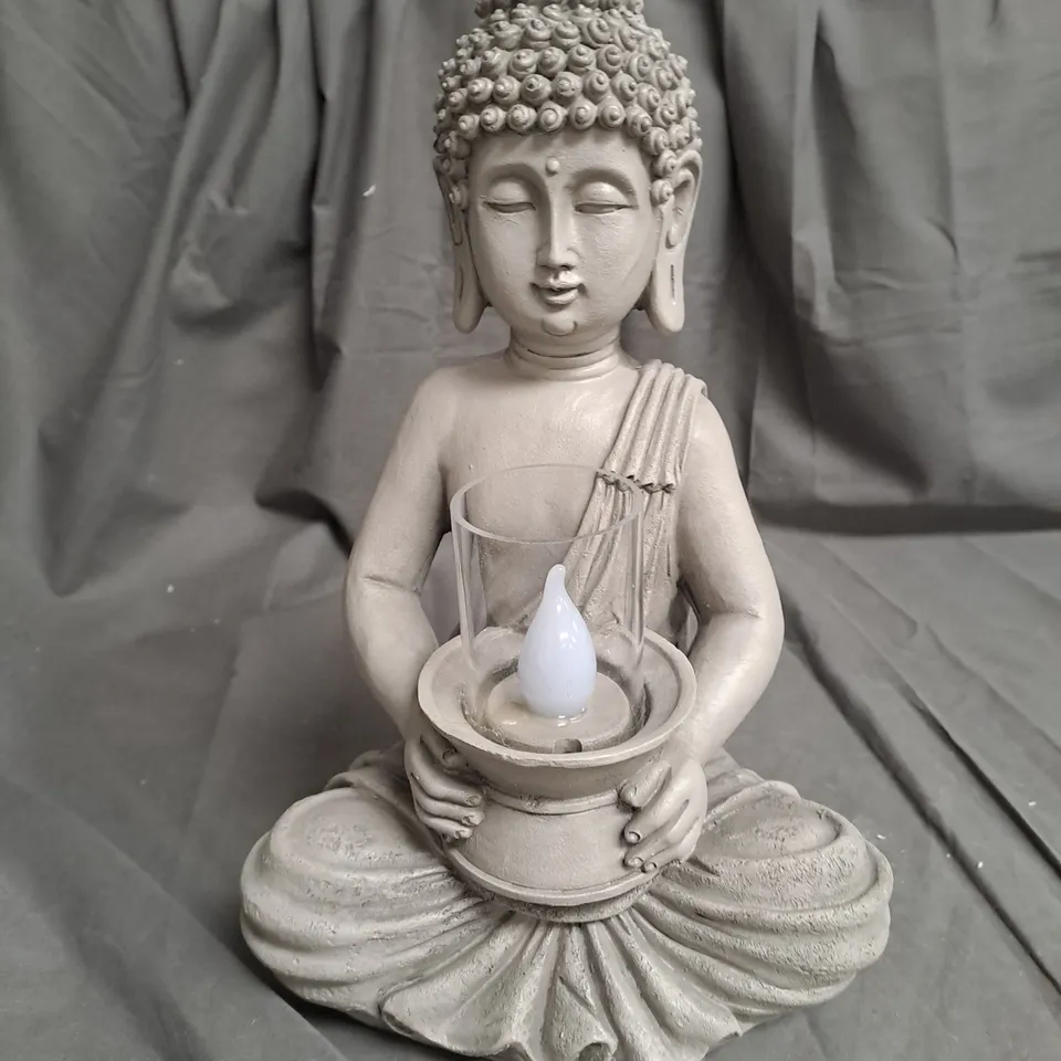GARDEN REFLECTIONS BUDDHA SOLAR LIGHT - WHITE