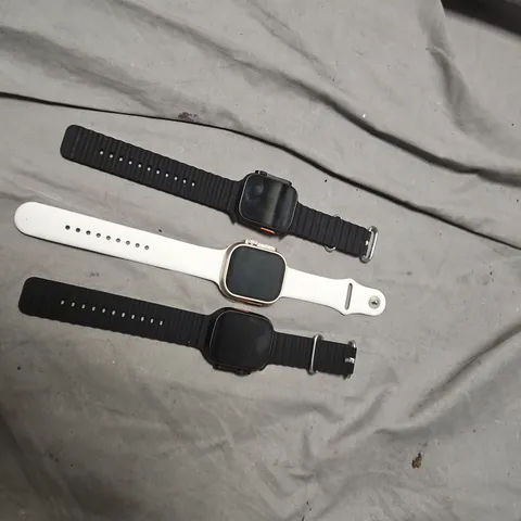 GENERIC SMARTWATCHES BUNDLE (3) – BLACK AND WHITE SPORT BANDS