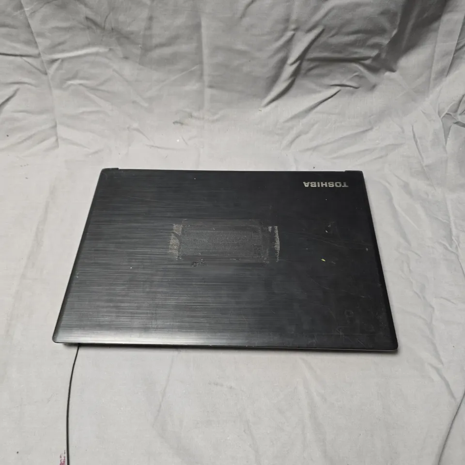 TOSHIBA SATELLITE PRO R40-C LAPTOP 