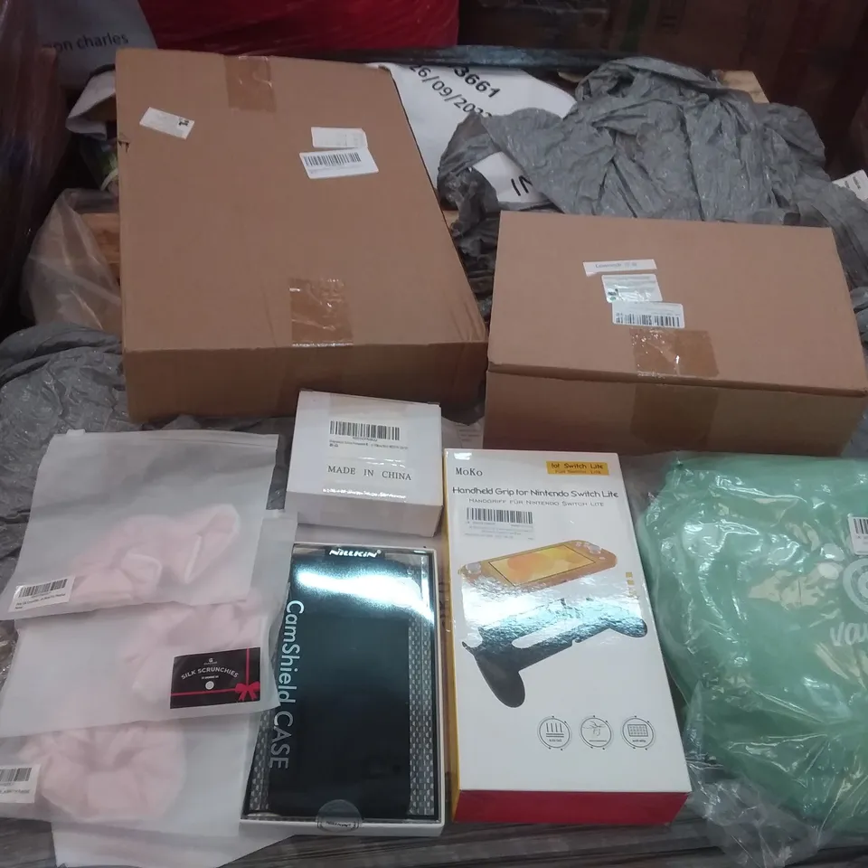 PALLET OF ASSORTED ITEMS INCLUDING STARWORK HEAVY DUTY KNIFE, ESR PROTECTIVE TABLET CASE, BEGAOTT 400 TOOTHPICKS, DEZENE CUSHION COVERS, PURPLE TIGER MATCHA BUBBLE TEA, PINK SILK SCRUNCHIE