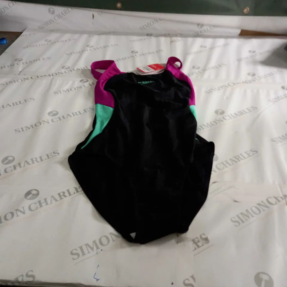 SPEEDO SWIMSUIT SIZE 12/34
