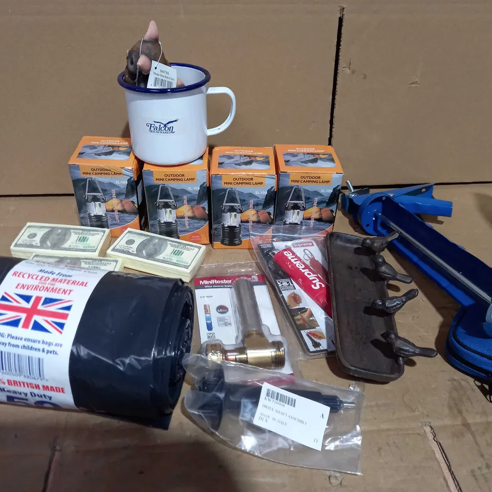 TOTE OF APPROXIMATELY 12 ASSORTED ITEMS TO INCLUDE A HEAVY DUTY 50 REFUGE SET, A MINI CAMPING LIGHT AND A METAL BIRD BATH