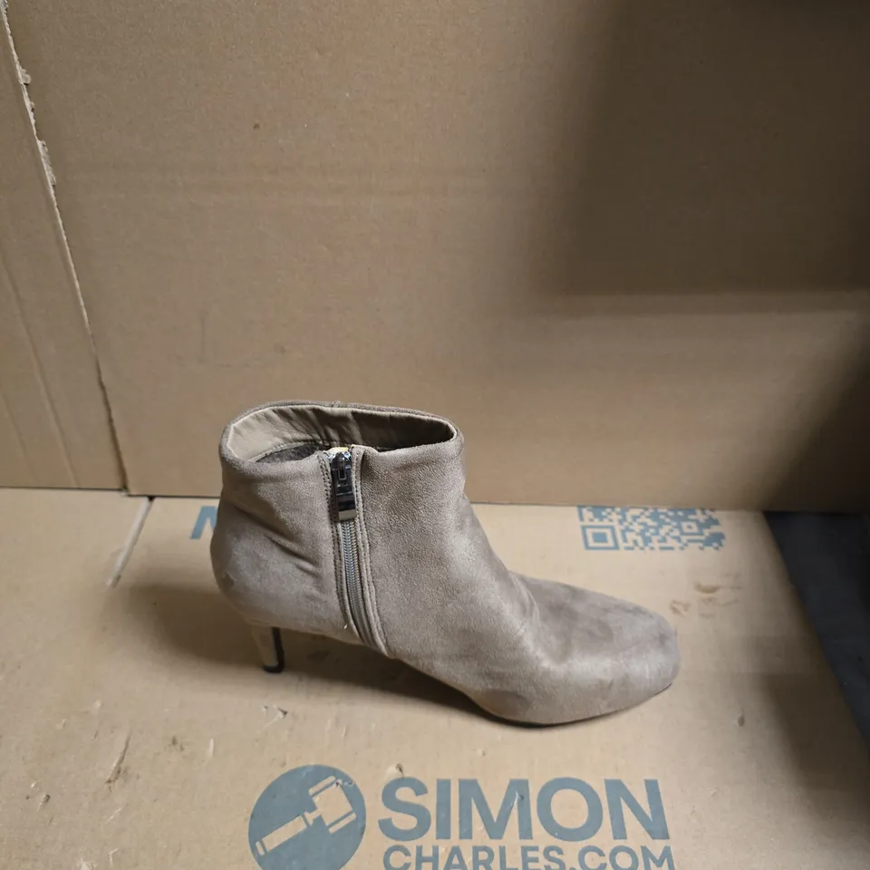 WOMEN'S TAUPE SUEDE ANKLE BOOTS WITH SIDE ZIP – UK SIZE 8