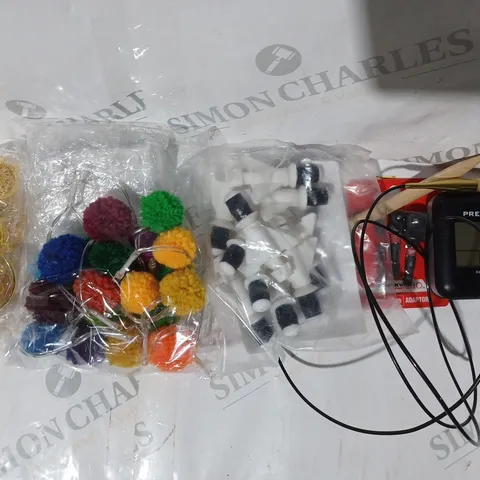 APPROXIMATELY 15 ASSORTED HOUSEHOLD ITEMS TO INCLUDE MILWAUKEE SHOCKWAVE IMPACT DUTY ADAPTORS, DECORATIVE LIGHTS, ETC