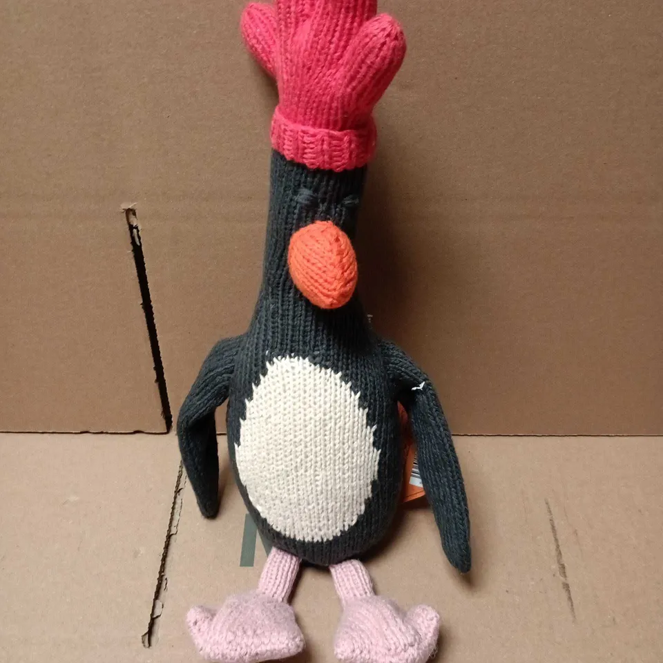 WALLACE & GROMIT FEATHER MCGRAW KNITTED PLUSH TOY