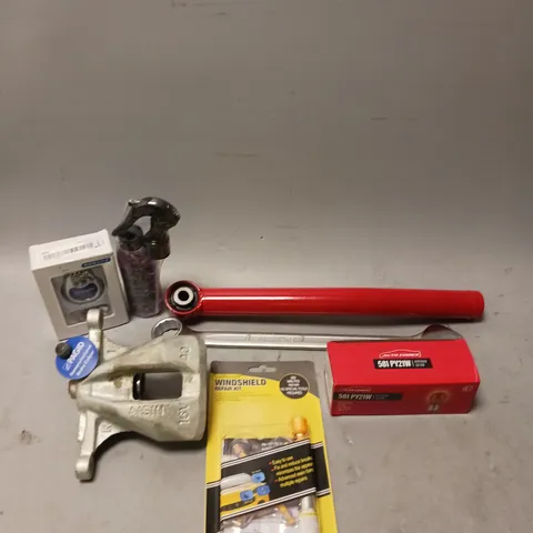 APPROXIMATELY 20 VEHICLE PARTS AND ACCESSORIES