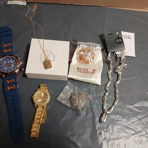 LARGE QUANTITY OF ASSORTED JEWELLERY AND ACCESSORIES