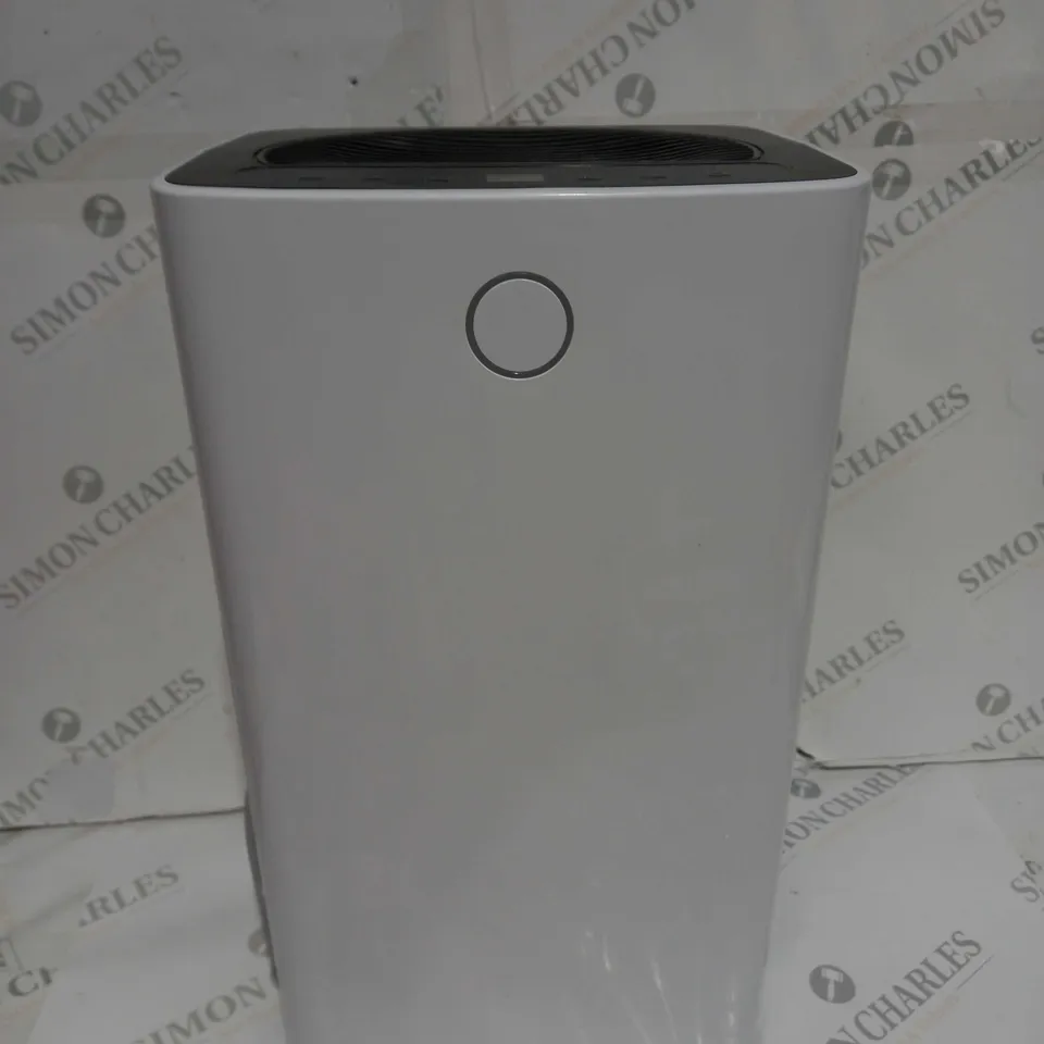 BOXED 12L DEHUMIDIFIER WITH 2L WATER TANK AND TIMER 