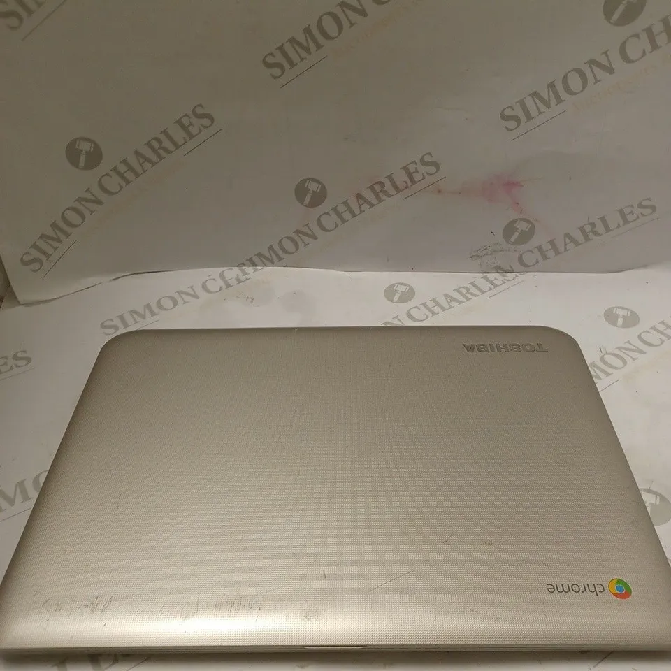 TOSHIBA CB30-102 CHROME NOTEBOOK 