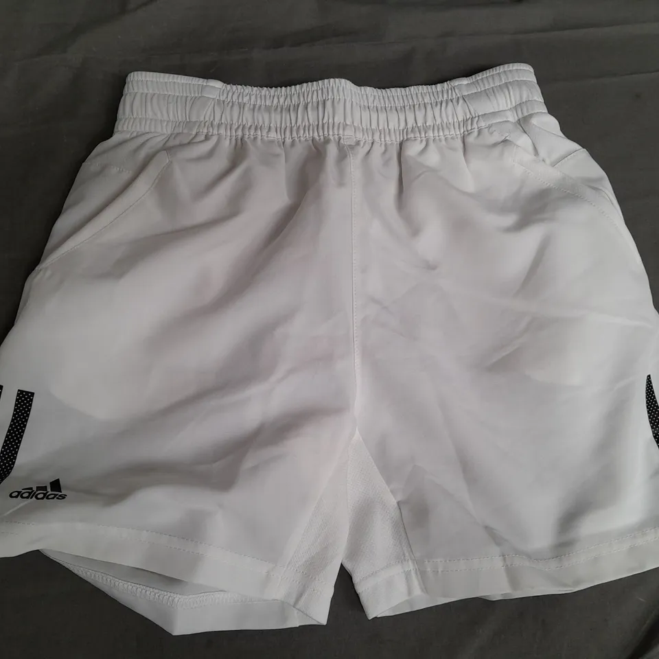 ADIDAS SHORTS ON WHITE - MEDIUM