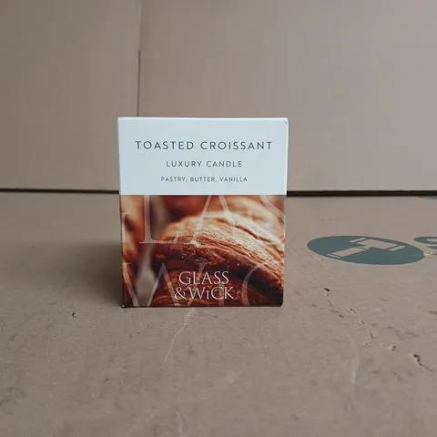 Glass & Wick Toasted Croissant Luxury Candle