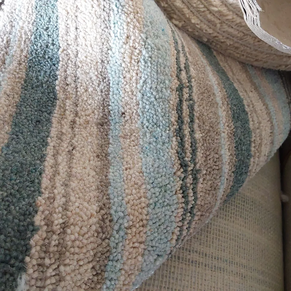 ROLL OF QUALITY BLUE STRIPED CARPET APPROXIMATELY 4M × 8.71M