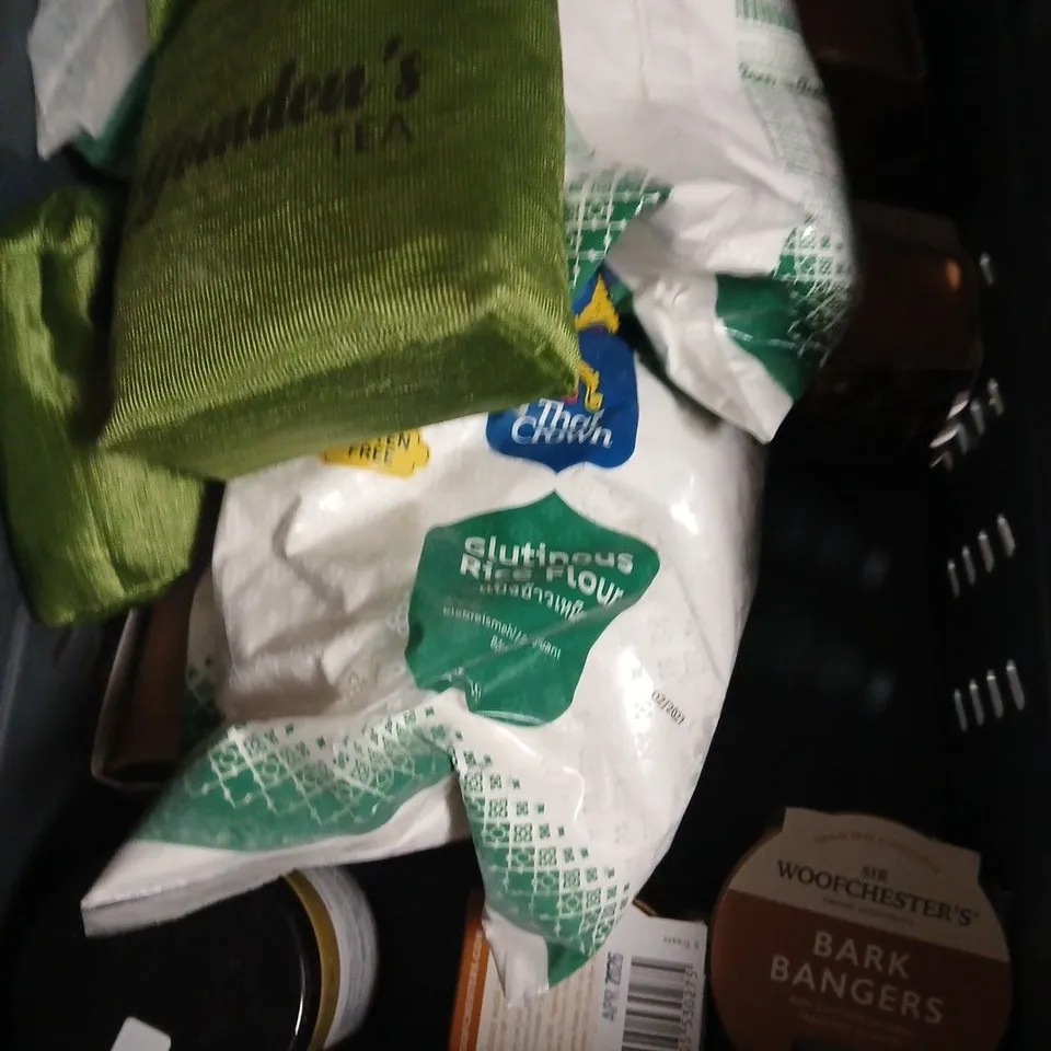 APPROXIMATELY 12 ASSORTED FOOD ITEMS TO INCLUDING GLUTINOUS RICE FLOUR , ANTI STRESS BLACK TEA AND WARHEAD SOUR SWEETS