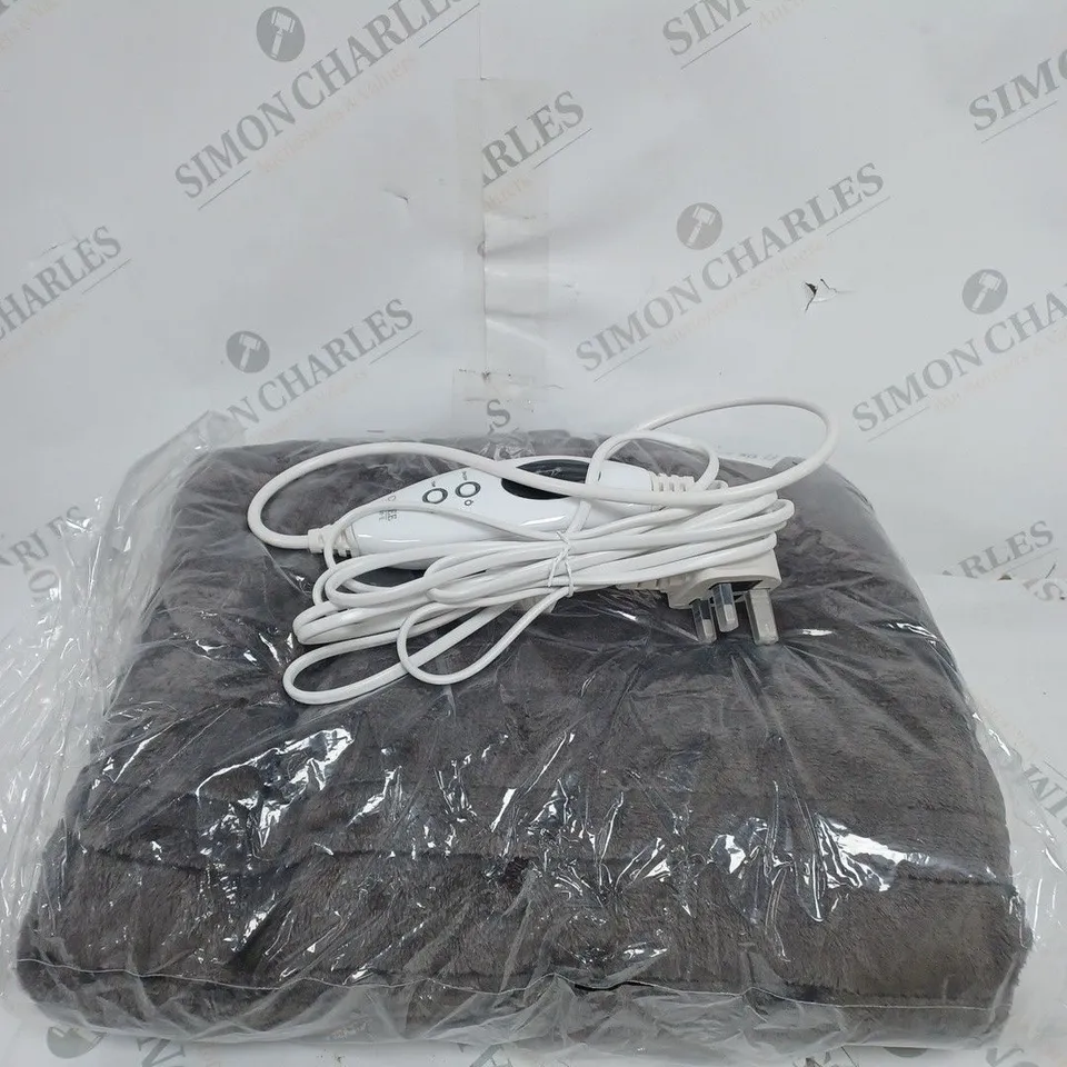 BOXED COZEE HOME HEATED BLANKET IN CHARCOAL 