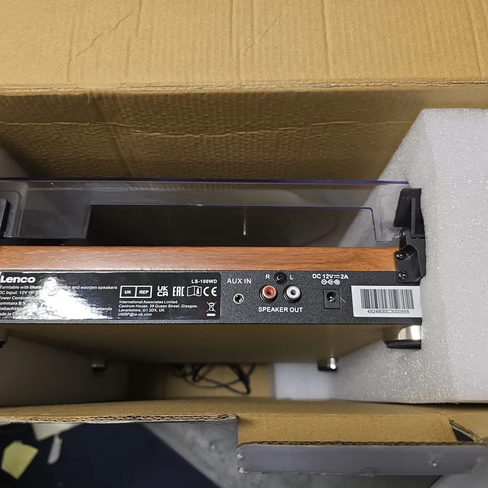 BOXED LENCO LS-100WD BELT DRIVE TURNTABLE WITH WOODEN SPEAKERS