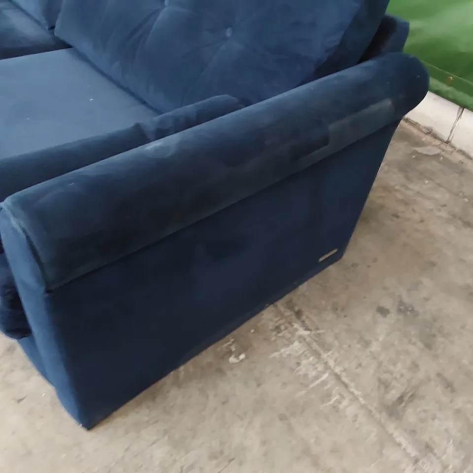 QUALITY BRITISH DESIGNER LOUNGE Co. FOUR SEATER SOFA WITH ROLL BOLSTER CUSHIONS PLUSH BLUE FABRIC 