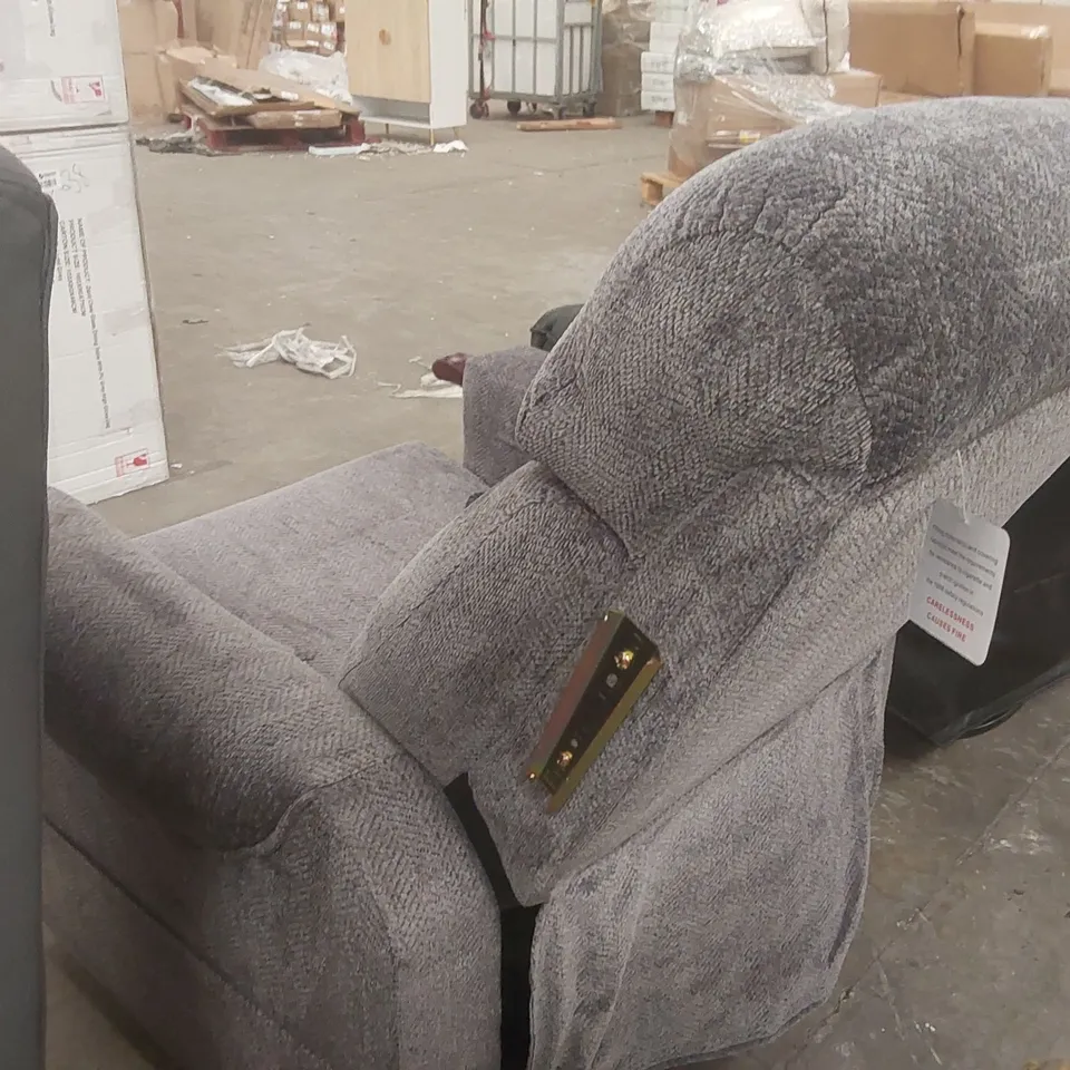 QUALITY DESIGNER FABRIC UPHOLSTERED ELECTRIC RECLINING ARMCHAIR