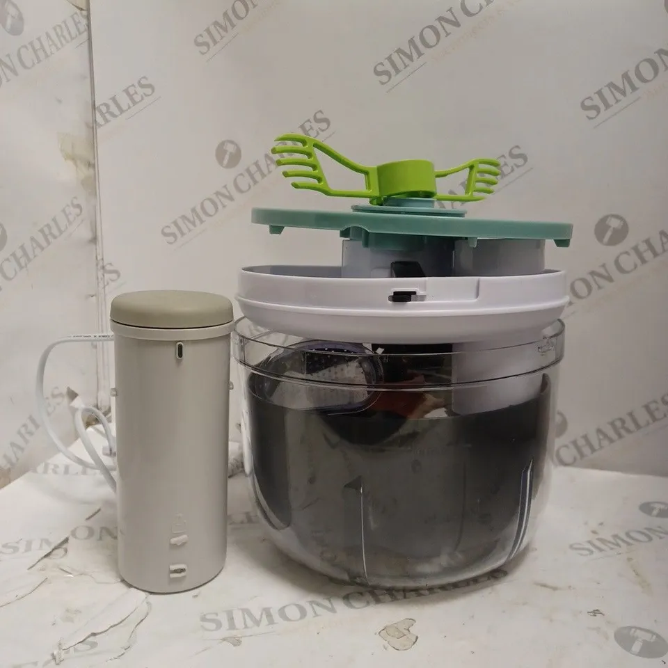 BOXED MORPHY RICHARDS PREPSTAR FOOD PROCESSOR